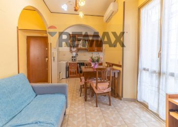 Sala da pranzo - Bilocale Via Comunanza
 
32, Roma - foto 3