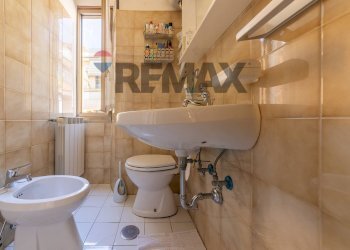 Bagno - Bilocale Via Comunanza
 
32, Roma - foto 25