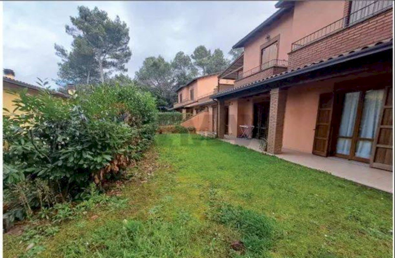Giardino - Trilocale Strada Trilussa, Magione - foto 3