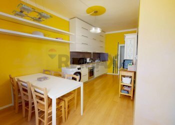 Sala da pranzo - Appartamento via dei priori, Perugia - foto 9