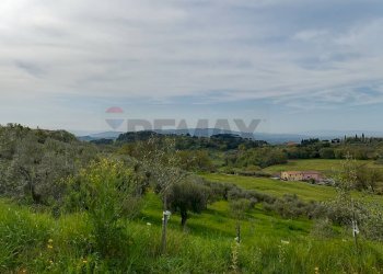 Vista delle montagne - Terreno agricolo Via Dei Narcisi
 
Snc, Perugia - foto 9