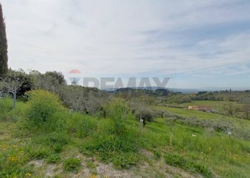 Vista delle montagne - Terreno agricolo Via Dei Narcisi
 
Snc, Perugia - foto 19