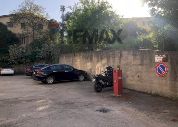 Edificio all\'aperto - Locale Commerciale Via Firenze
 
117, Perugia - foto 30