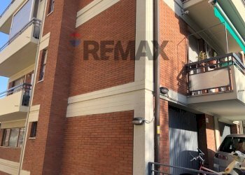 Edificio all\'aperto - Locale Commerciale Via Firenze
 
117, Perugia - foto 2