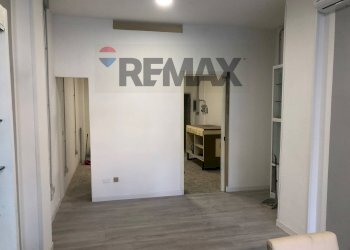 Stanza vuota - Locale Commerciale Via Firenze
 
117, Perugia - foto 11