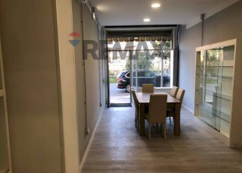 Sala da pranzo - Locale Commerciale Via Firenze
 
117, Perugia - foto 18