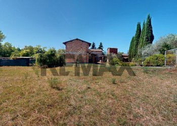 Casa all\'aperto - Rustico Via Edison
 
32, Perugia - foto 24
