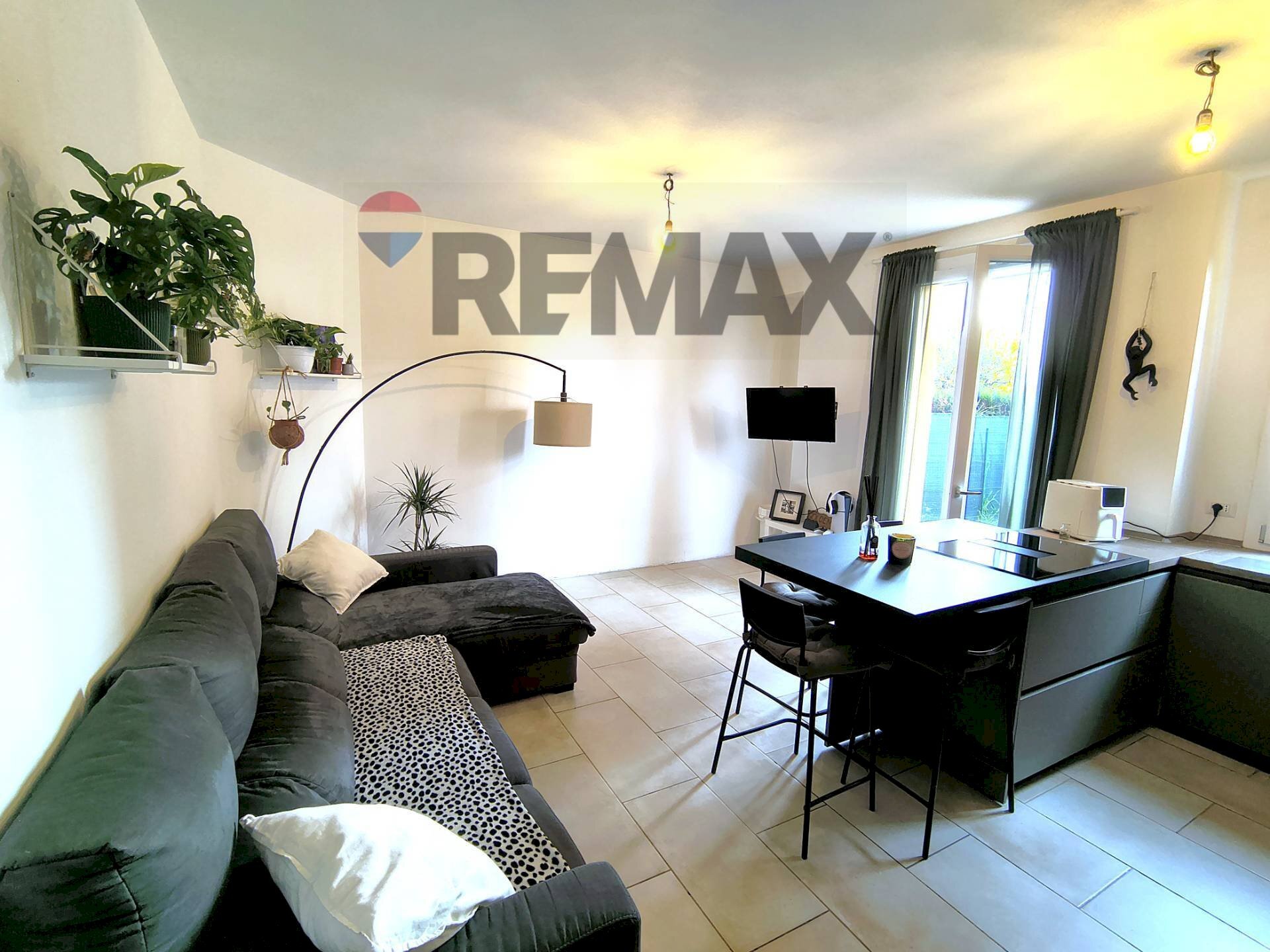 Sala da pranzo - Bilocale via dei cacciatori
 
2, Castello di Brianza - foto 3