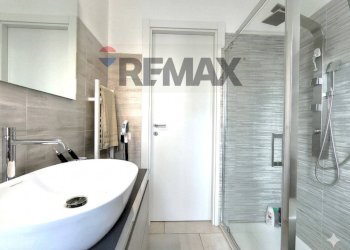 Bagno - Two-room apartment via dei cacciatori
 
2, Castello di Brianza - photo 13