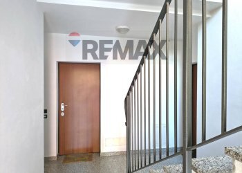 Scale - Two-room apartment via dei cacciatori
 
2, Castello di Brianza - photo 18