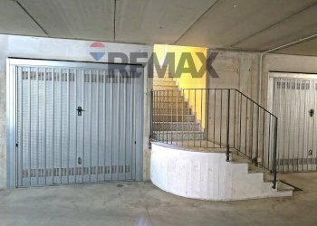 Scale - Two-room apartment via dei cacciatori
 
2, Castello di Brianza - photo 19