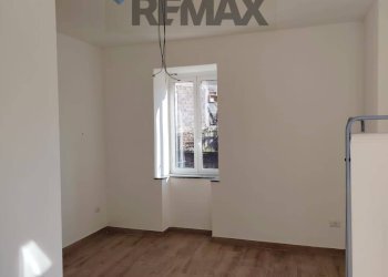 Stanza vuota - One-room apartment VIA SUSANNA
 
3, Catania - photo 2