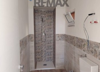 Bagno - One-room apartment VIA SUSANNA
 
3, Catania - photo 6