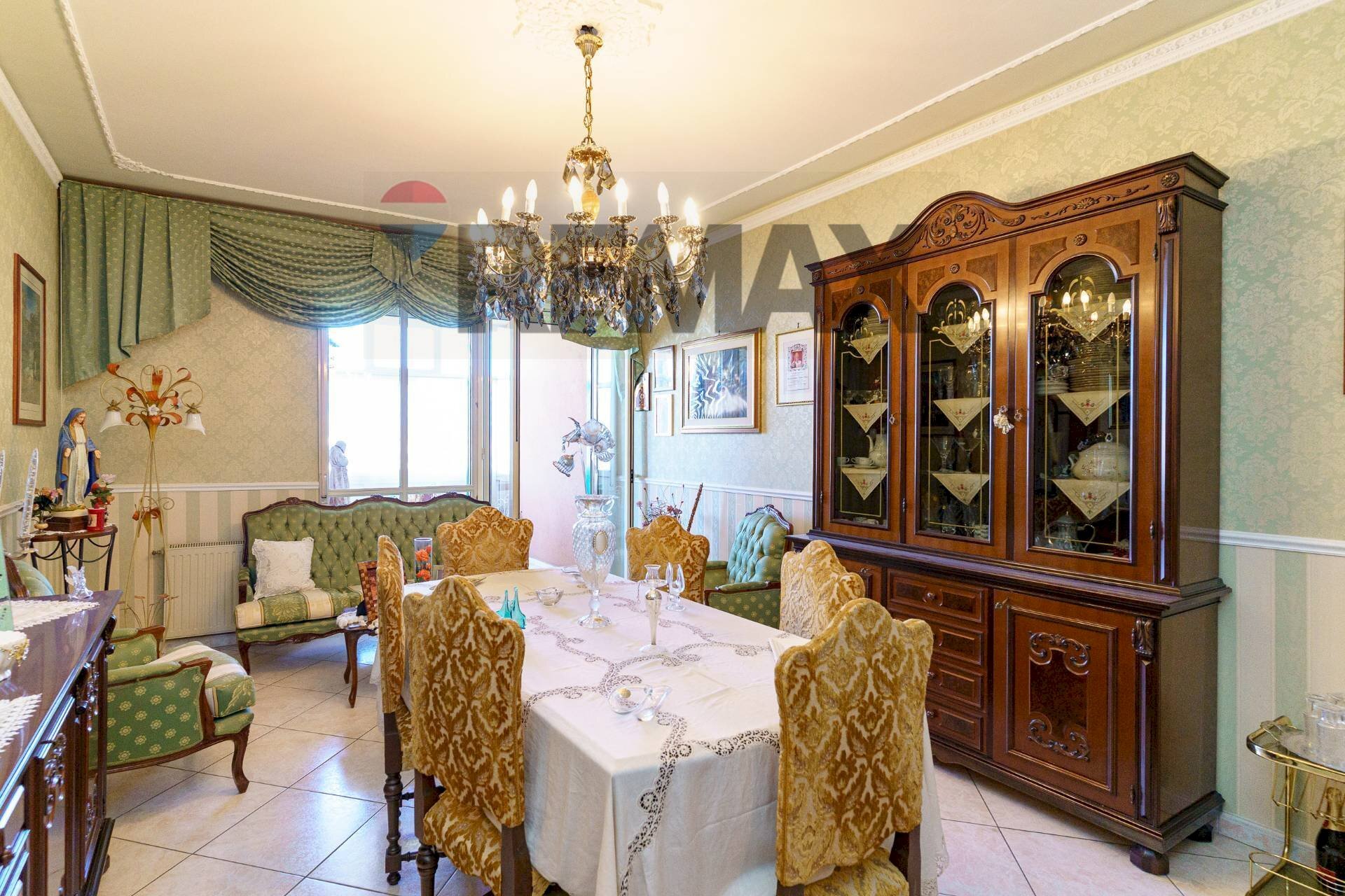 Sala da pranzo - Appartamento via Leonardo Vigo
 
43, Catania - foto 3