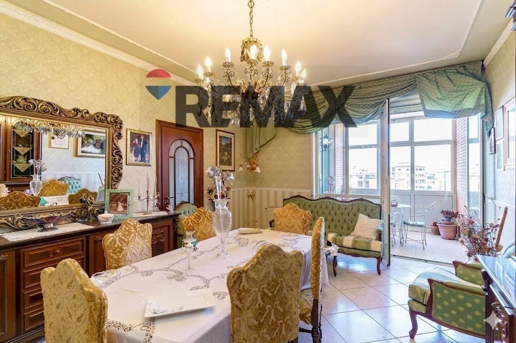 Sala da pranzo - Appartamento via Leonardo Vigo
 
43, Catania - foto 1