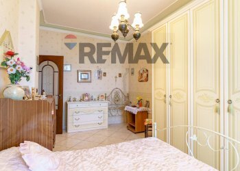 Camera / camera da letto - Appartamento via Leonardo Vigo
 
43, Catania - foto 12