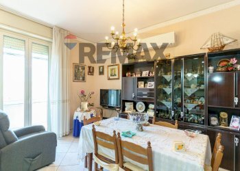 Sala da pranzo - Appartamento via Leonardo Vigo
 
43, Catania - foto 29