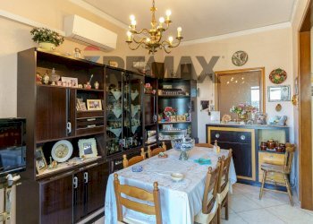 Sala da pranzo - Appartamento via Leonardo Vigo
 
43, Catania - foto 32
