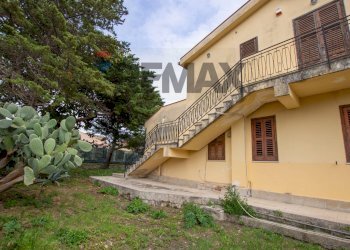 Casa all\'aperto - Casa semi indipendente via traversa la masseria Italia
 
9, Siracusa - foto 9
