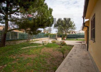 Giardino - Casa semi indipendente via traversa la masseria Italia
 
9, Siracusa - foto 57