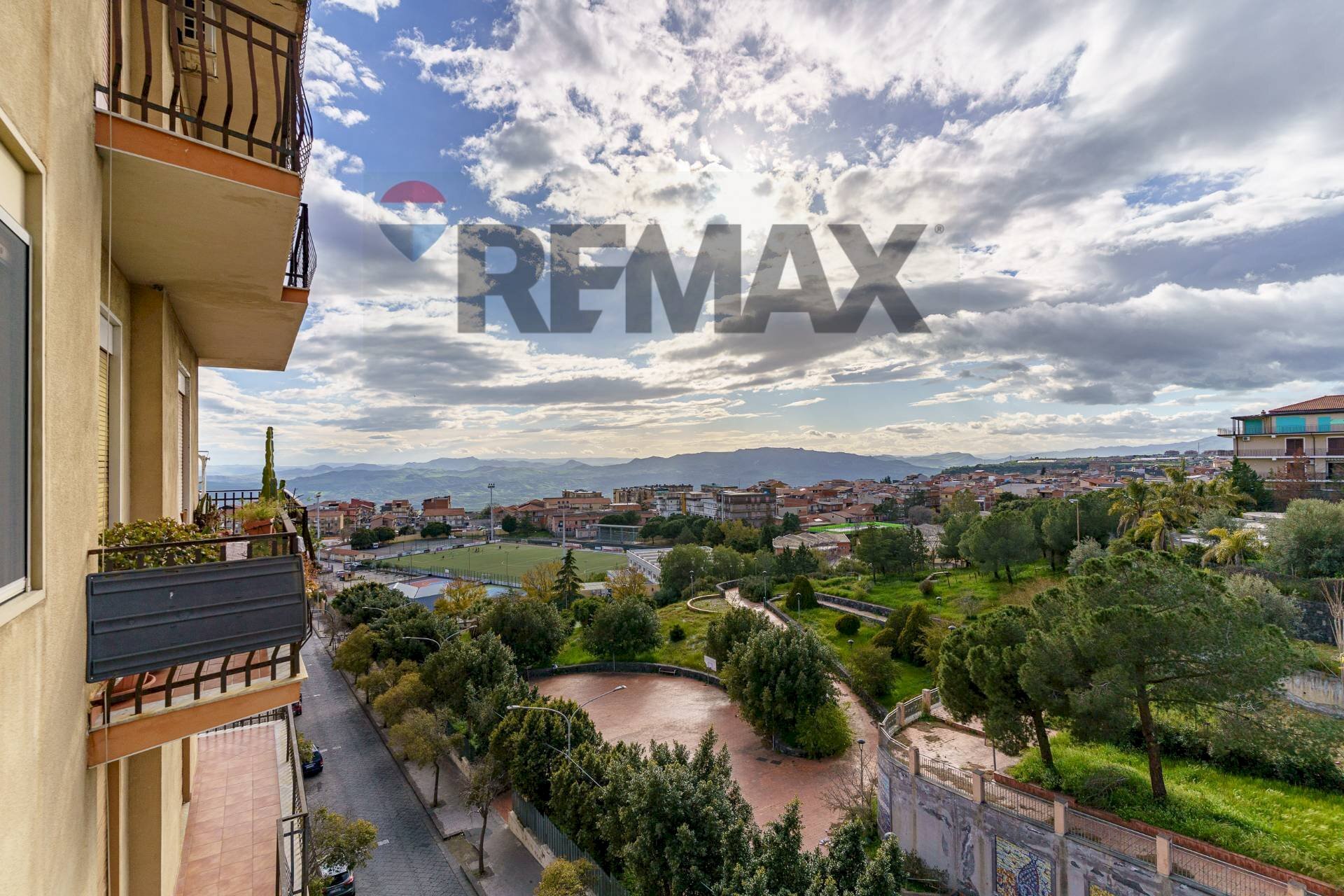 Edificio all\'aperto - Quadrilocale Via Giacomo Matteotti
 
20, Biancavilla - foto 1