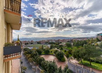 Edificio all\'aperto - Quadrilocale Via Giacomo Matteotti
 
20, Biancavilla - foto 1