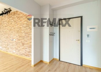 Stanza vuota - Quadrilocale Via Giacomo Matteotti
 
20, Biancavilla - foto 4