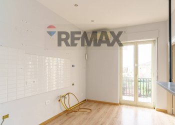 Stanza vuota - Quadrilocale Via Giacomo Matteotti
 
20, Biancavilla - foto 11