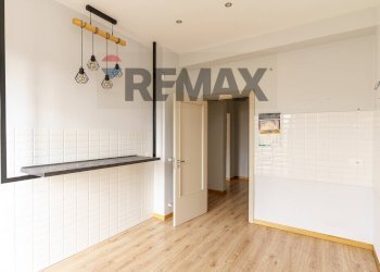 Stanza vuota - Quadrilocale Via Giacomo Matteotti
 
20, Biancavilla - foto 12