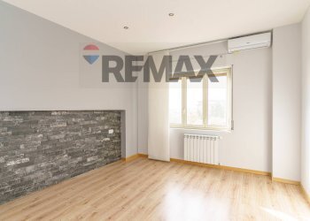 Stanza vuota - Quadrilocale Via Giacomo Matteotti
 
20, Biancavilla - foto 17