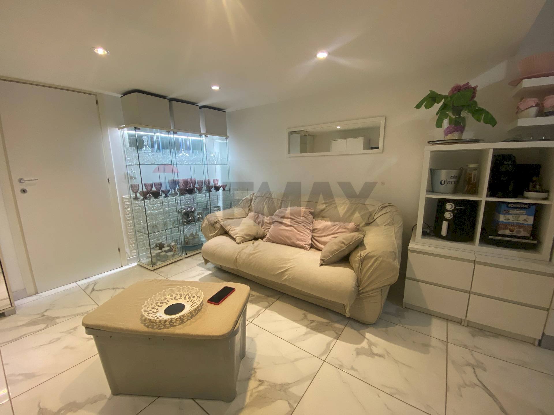 Soggiorno - Casa indipendente VIA VITTORIO EMANUELE TERZO
 
17, Giardini-Naxos - foto 1