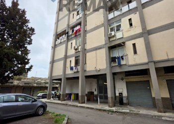 Edificio all\'aperto - Bilocale Via Largo Basilicata
 
31, Catania - foto 1