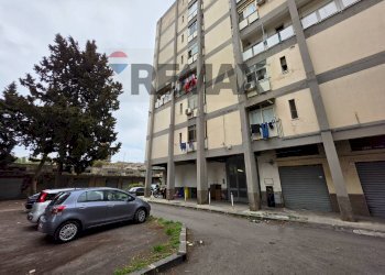 Edificio all\'aperto - Bilocale Via Largo Basilicata
 
31, Catania - foto 2