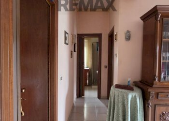 Hall / corridoio - Bilocale Via Largo Basilicata
 
31, Catania - foto 13