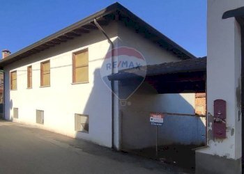 Casa all\'aperto - Semi-detached house via tavallini, Confienza - photo 6