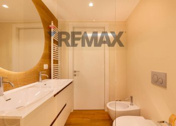 Bagno - Three-room apartment Via Pier Francesco Mola
 
5, Milano - photo 12