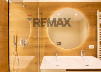 Bagno - Three-room apartment Via Pier Francesco Mola
 
5, Milano - photo 14