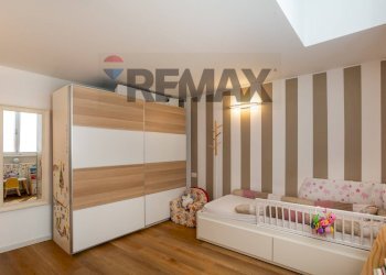 Camera / camera da letto - Three-room apartment Via Pier Francesco Mola
 
5, Milano - photo 17