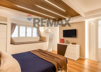 Camera / camera da letto - Three-room apartment Via Pier Francesco Mola
 
5, Milano - photo 28