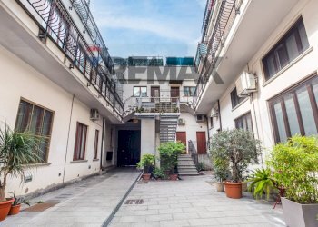 Terrazza - Three-room apartment Via Pier Francesco Mola
 
5, Milano - photo 34