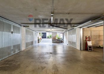 Parcheggio - Three-room apartment Via Pier Francesco Mola
 
5, Milano - photo 37