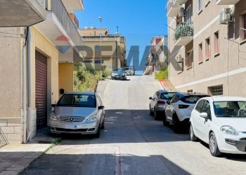 Edificio all\'aperto - Box Via Mantova
 
97, Pachino - foto 4