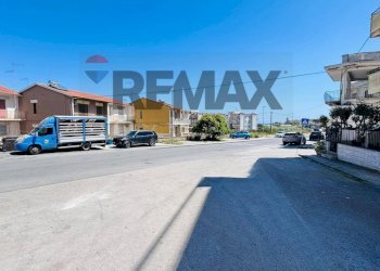 Edificio all\'aperto - Box Via Mantova
 
97, Pachino - foto 9