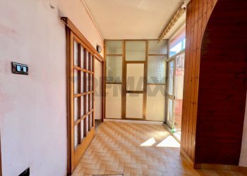 Hall / corridoio - Casa indipendente Via Antonio Marino
 
18, Castel Campagnano - foto 14