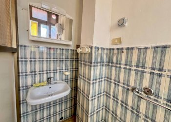 Bagno - Casa indipendente Via Antonio Marino
 
18, Castel Campagnano - foto 15