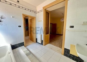 Bagno - Casa indipendente Via Antonio Marino
 
18, Castel Campagnano - foto 40