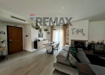 Sala da pranzo - Villa Bifamiliare Via Assunta
 
23, Caserta - foto 6