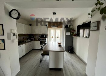 Cucina - Villa Bifamiliare Via Assunta
 
23, Caserta - foto 13