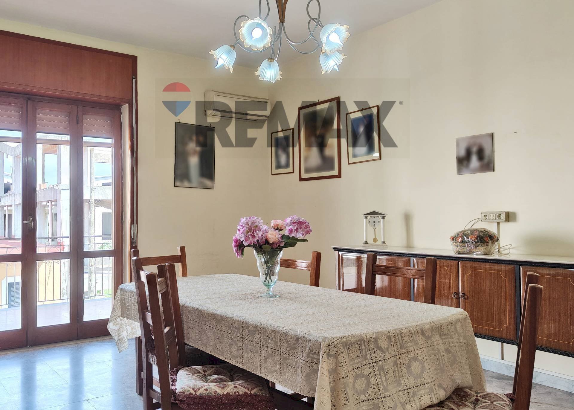 Sala da pranzo - Four-room apartment Via Appia
 
41, Caivano - photo 1