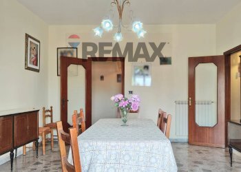 Sala da pranzo - Four-room apartment Via Appia
 
41, Caivano - photo 7